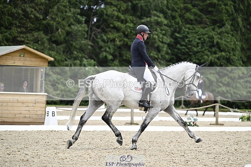 240523-143630-05056 - 433-EN_TARO_DES_VERNIER-Oliver_Townend