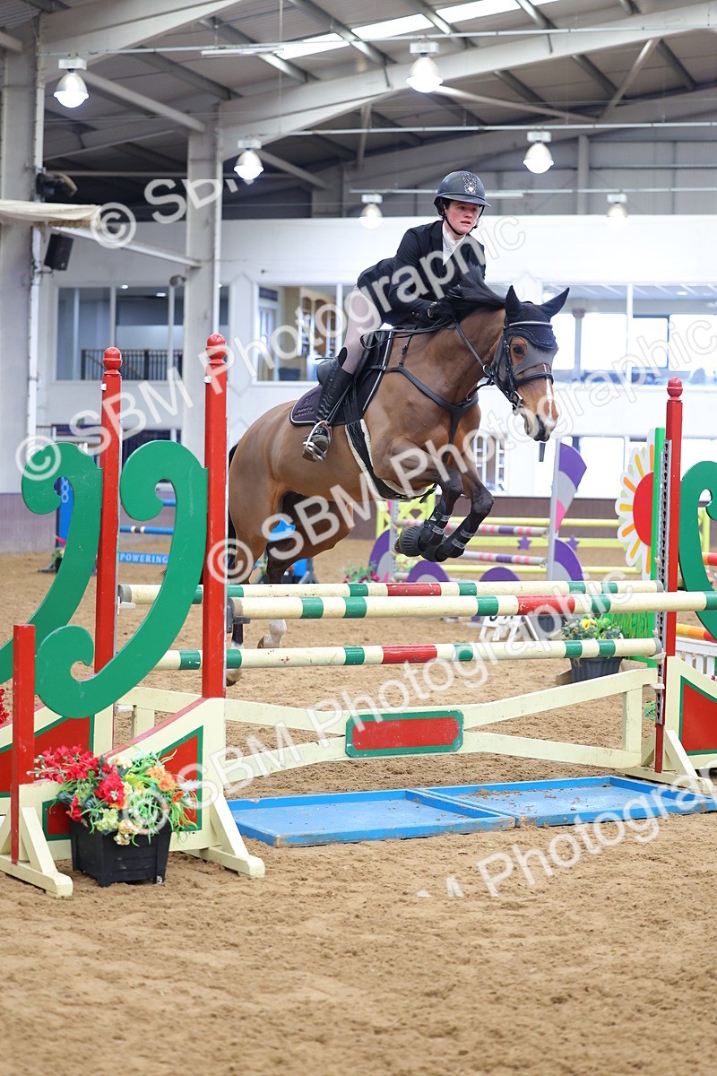 SBM_002866 - Class 8 - Senior Newcomers - 1.10m