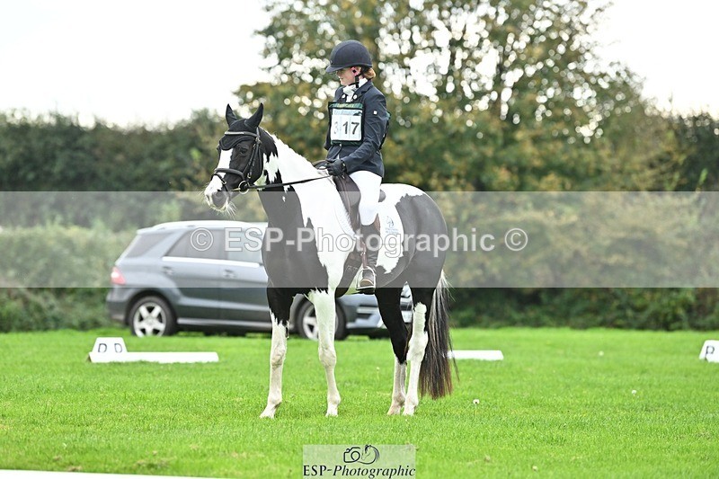 241024-114237-02459 - 317-Maddy.Greenaway-SPECIAL.VAN.DE.SMEDENPOORT