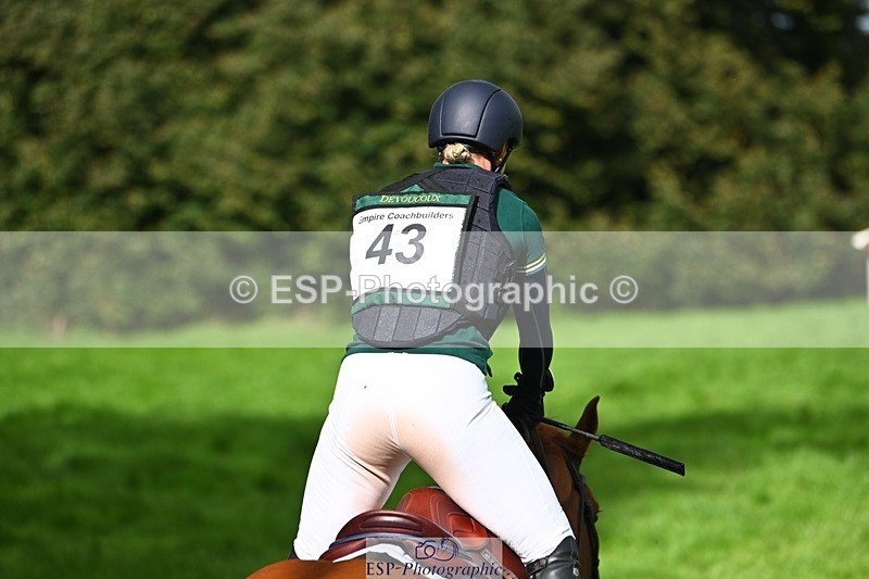 231020-124657-09094 - 043-OTTENTIK.NOBILITY-Dani.Evans-XC