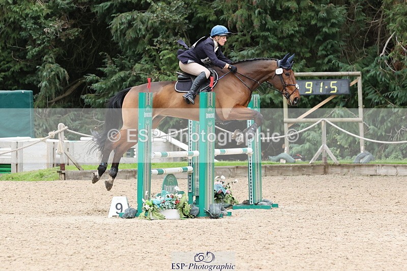 251026A-144851-26498 - G-514-Carolyn.Price With Trot Up