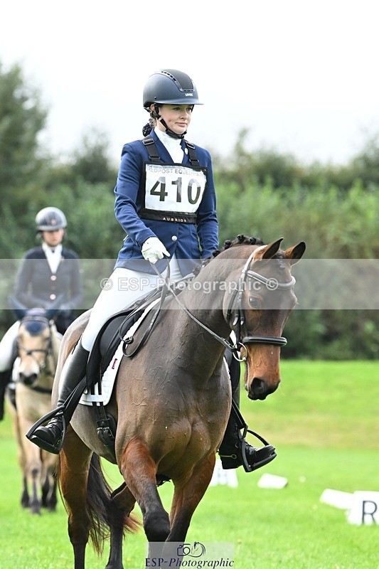 241024-102509-03015 - 410-Mae.Jackson-SWEET.RIOT