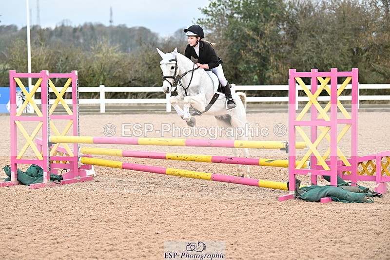 240309A-103103-00113 - Cls 1 Pony Intro 70cm