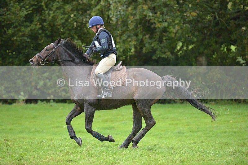 RAY_0657 - Class 6: 90cm +: Double of Brushes