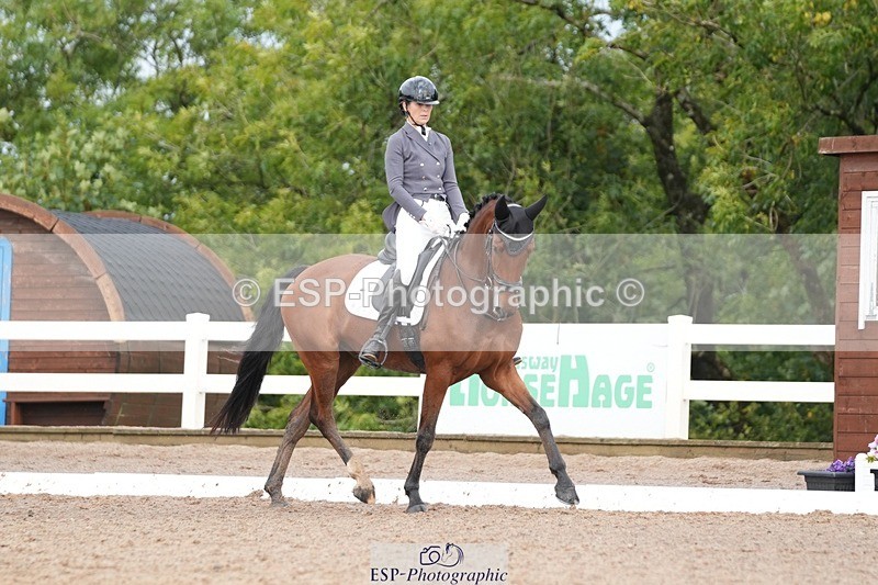 250907-110337-05973 - 040-Rianne.FultonSunset.Mojito