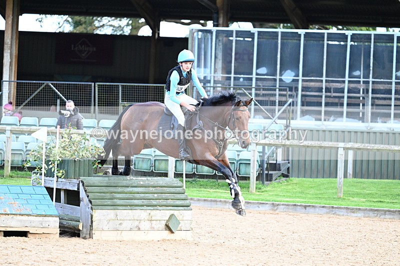 WJ7_6086 - Time 16:18 to 16:39