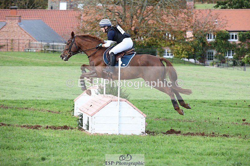 231021-162027-20605 - 564-JANA.DE.CAVAIGNAC-Rosie.Kendall-SC+XC