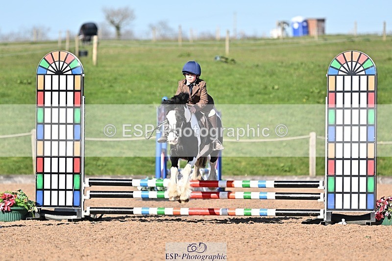 250401-163504-00141 - 60cm classes