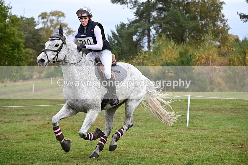 WJ6_4469 - 100cm Cam 1 Time 14:36 to 14:22