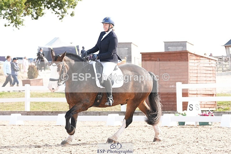 250817-100559-08286 - 134-Abby.HayesRathnagrew.Pride