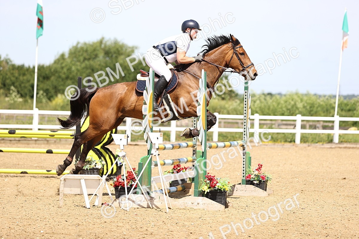 SBM_003932 - Class 9 British Novice/90cm