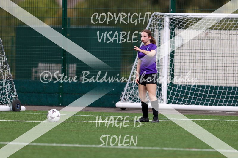 1DX30324 - 2025-09-13 FC Abbey Meads U17 Girls Purple V Cumnors U17 Girls