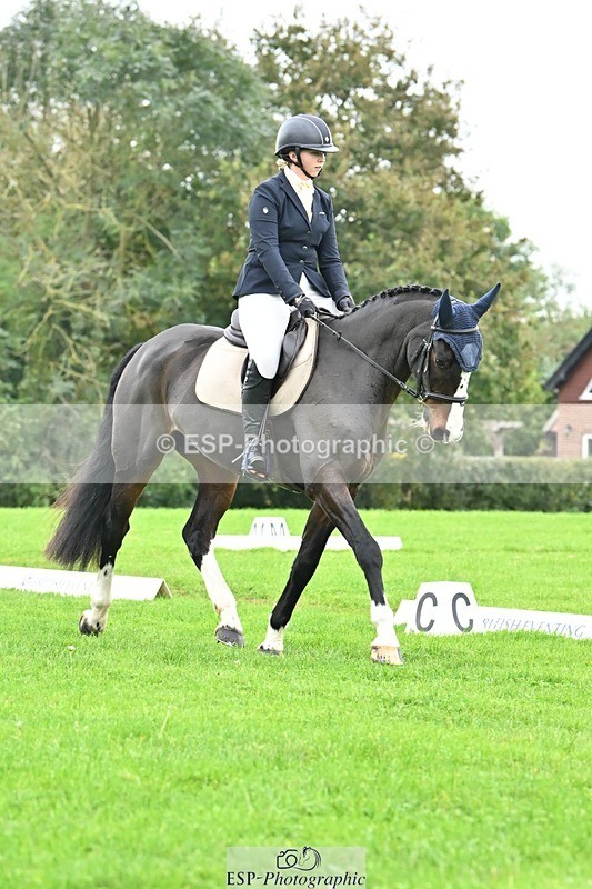 241024-134951-04216 - 330-Sophie.Drummond-EDELMAN