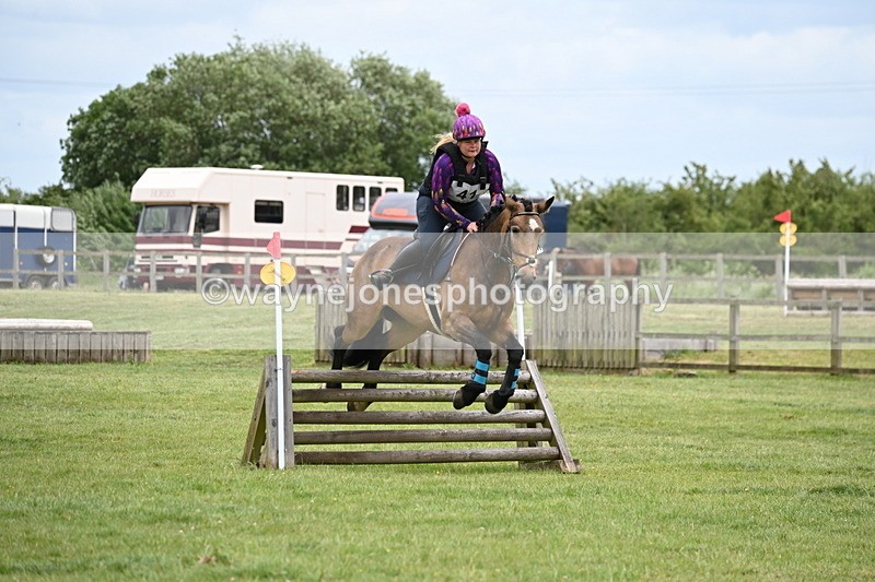 WJ6_3870 - Class 6 80cm