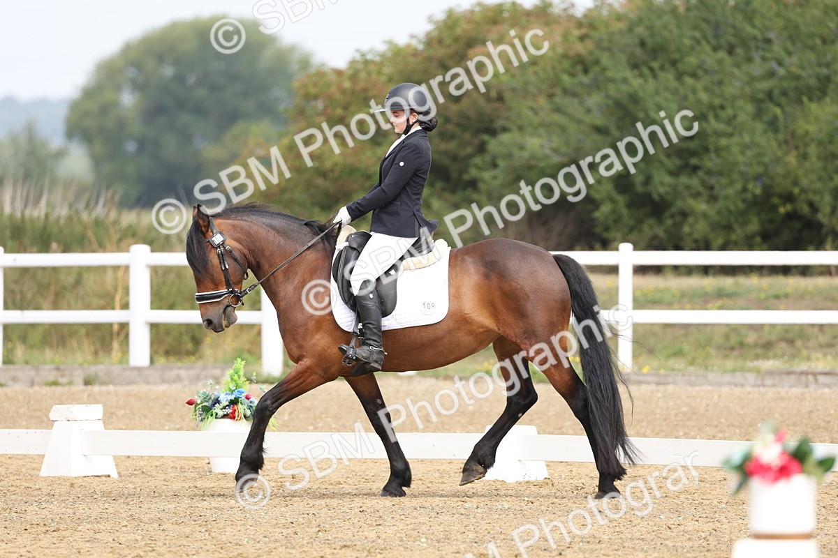 SBM_005840 - Class 6 - Novice 6 - 10.26-11.29