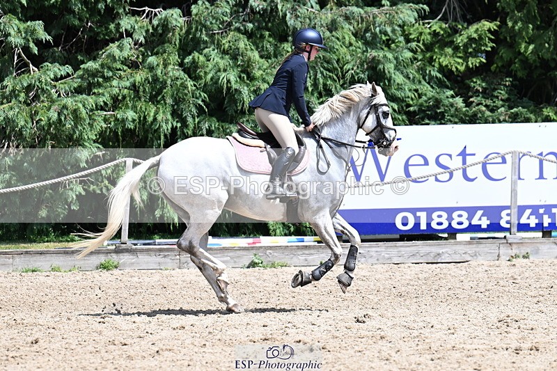 260705A-144141-20427 - Cls 52 Snr 1m 05 GP Jump Off