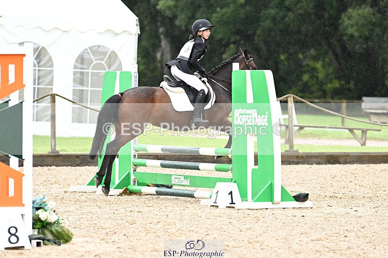 240824X-103841-24860 - 70cm Round 2 10.30 to 12.10