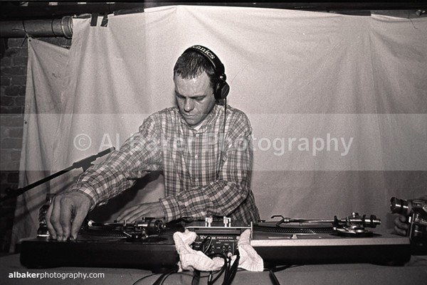 51 aim - Friends-&-Family @ sankeys-soap 28.02.02