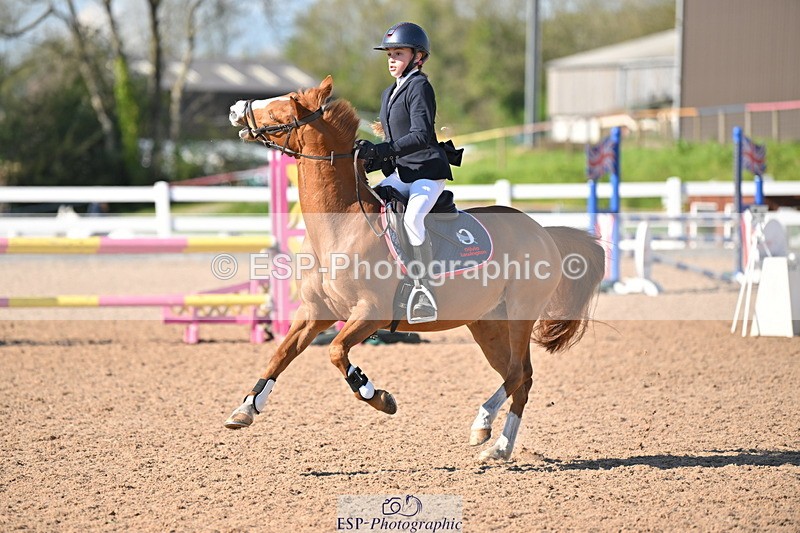 240504A-171350-03158 - Cls 24 Springboard 128cm & 138cm