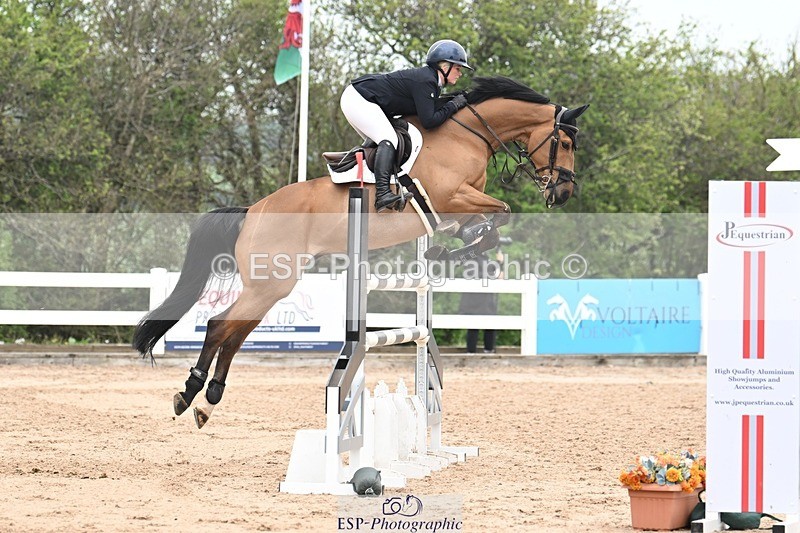 250424-135009-04724 - Cls 5 - 2 Star Medium Tour