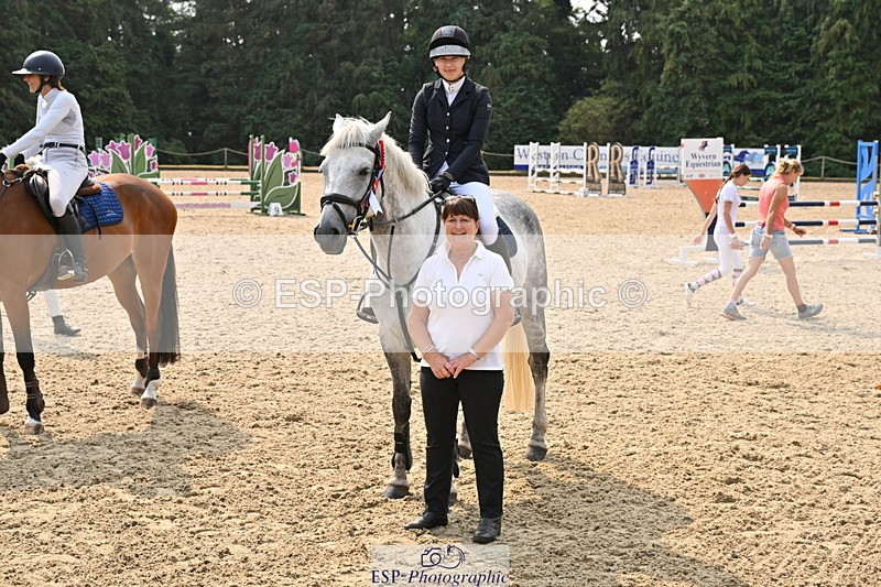 250816A-111257-00999 - Cls 3 Snr British Novice