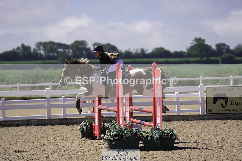 230624A-113318-01107 - Cls 22 British Novice 2nd Rs Jump Off and Pre