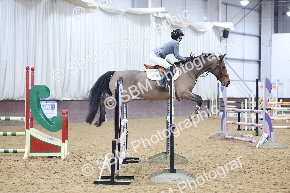 SBM_003169 - Class 11 - Blue Chip Pony Newcomers - 1.00m Open
