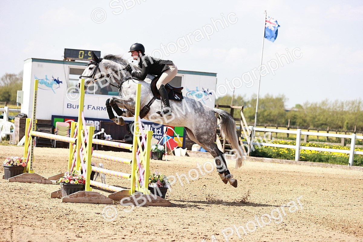  - Class 23 - Senior 1.05m