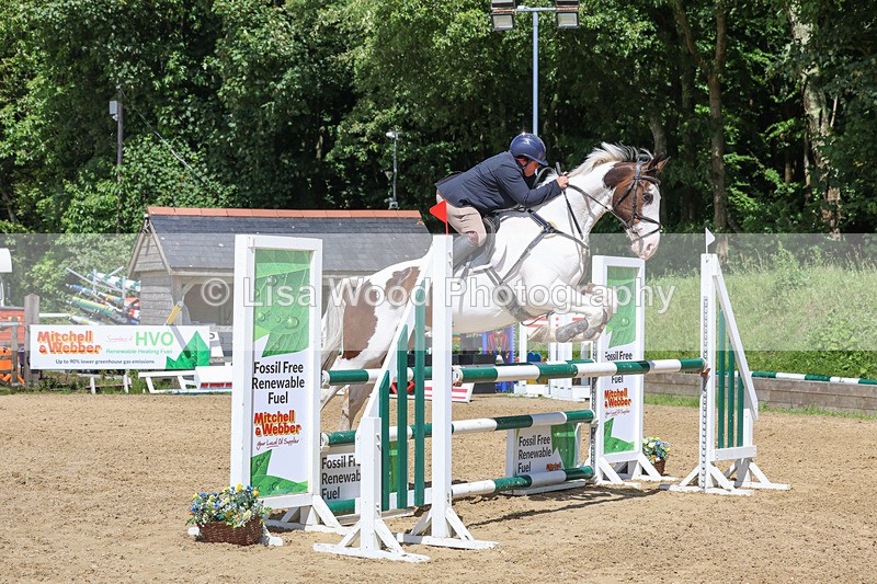 3E7A7437 - Class 8: Senior Newcomers/1.10m open