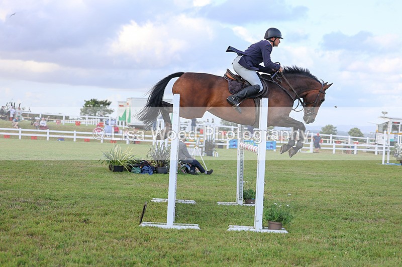 3E7A4735 - Class C1: Showjumping Senior Newcomers/1.10m open
