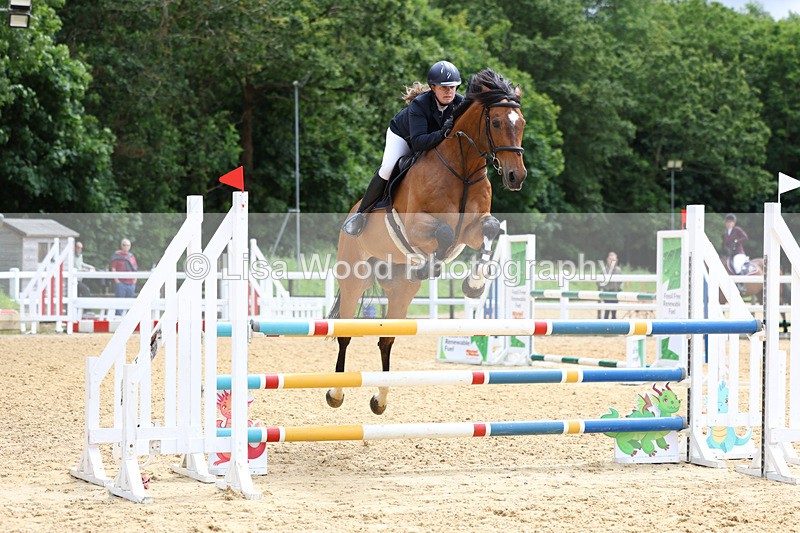 3E7A4308 - Class 7: Senior Newcomers/1.10m open