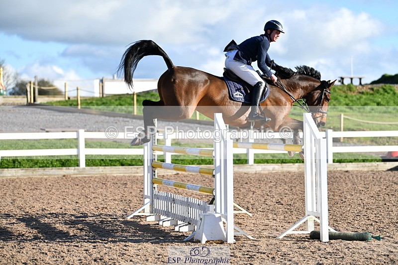 231110A-151823-00998 - Cls 6 Foxhunter & 1.20m Open