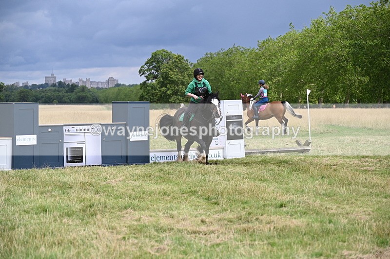 WJ6_2774 - Time at Jump 11:06 to 11:40