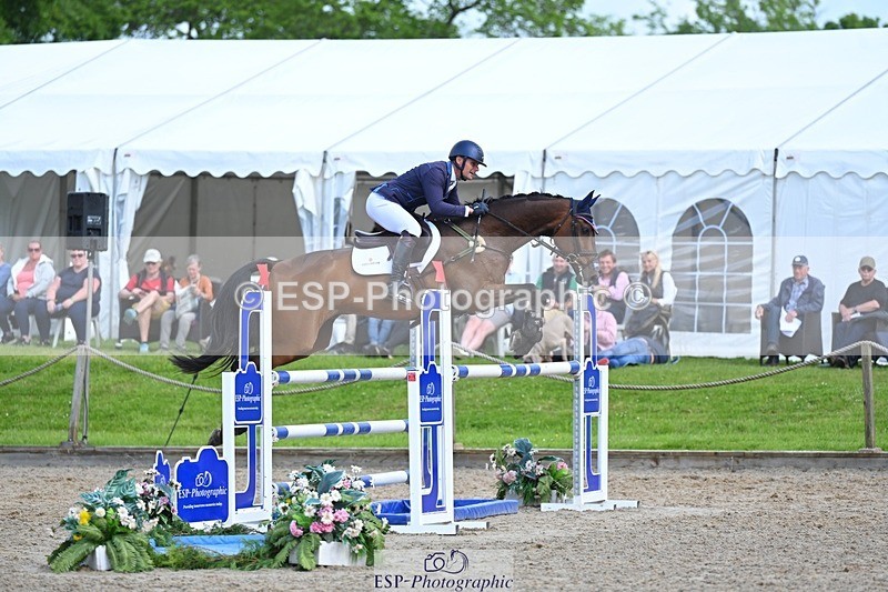 240526-100109-19825 - 301-CAMOUFLAGE-Alexander_Bragg