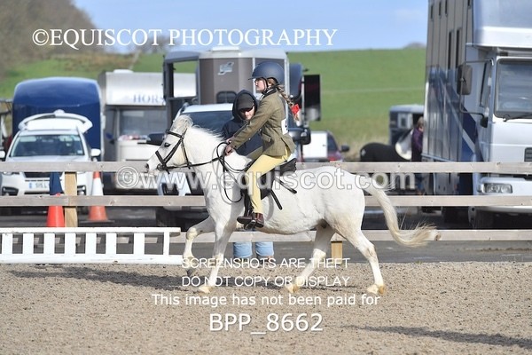 BPP_8662 - TRAINING STAKES