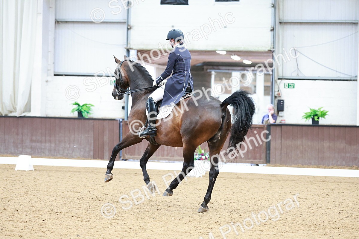 SBM_015821 - Class 5 - FEI INT II - 15.48-17.00