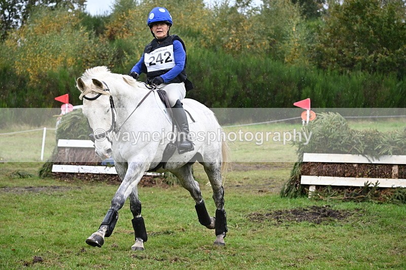 WJ6_4151 - 90cm Cam 1 Time 14:05 to 14:35