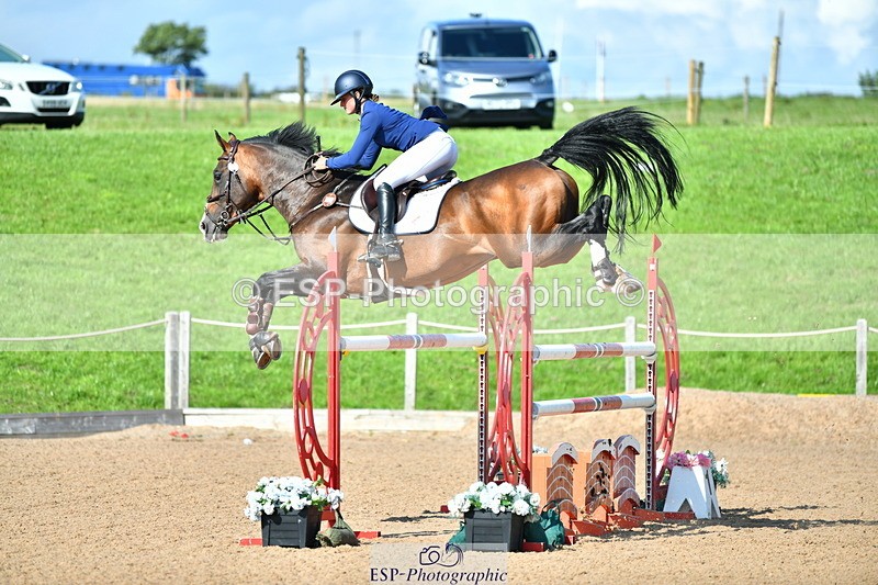 230723A-170455-13755 - Cls 8, 2 Star Medium 1.35m