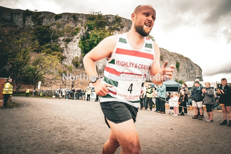 DSCF6965 - Kilnsey Crag race