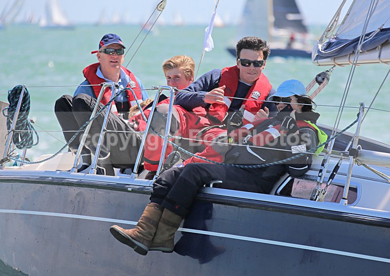130601 GBR9422T WT7A0808 - ROUND THE ISLAND RACE - 1st June 2013