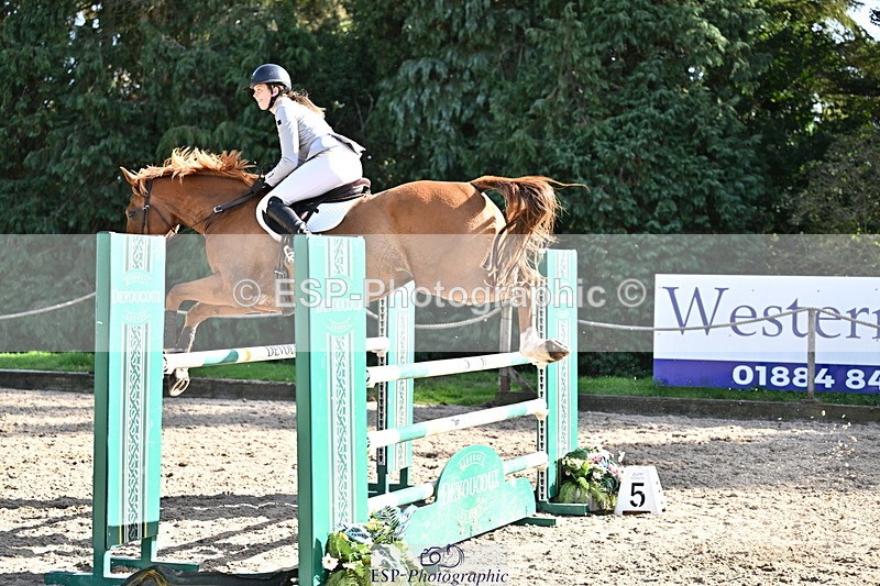 260906A-161533-04623 - Cls 24 Snr Foxhunter