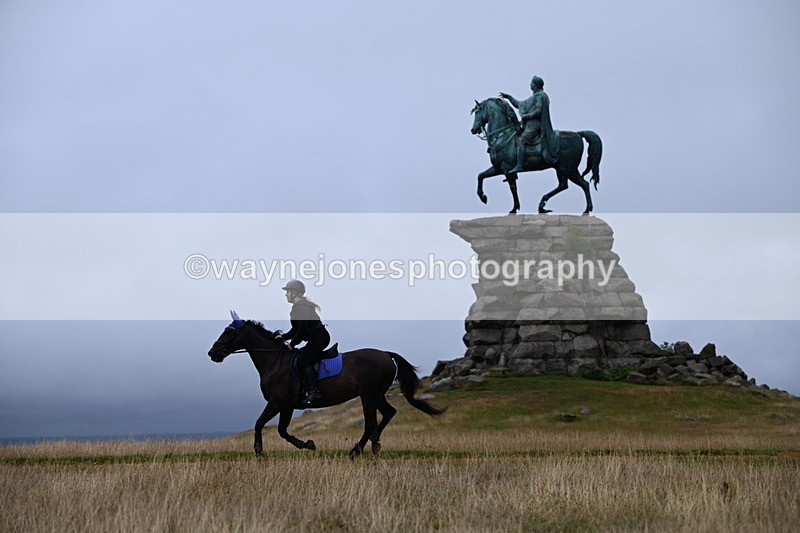 DSC_2090 - Time at Statue 12:13 to 12:32