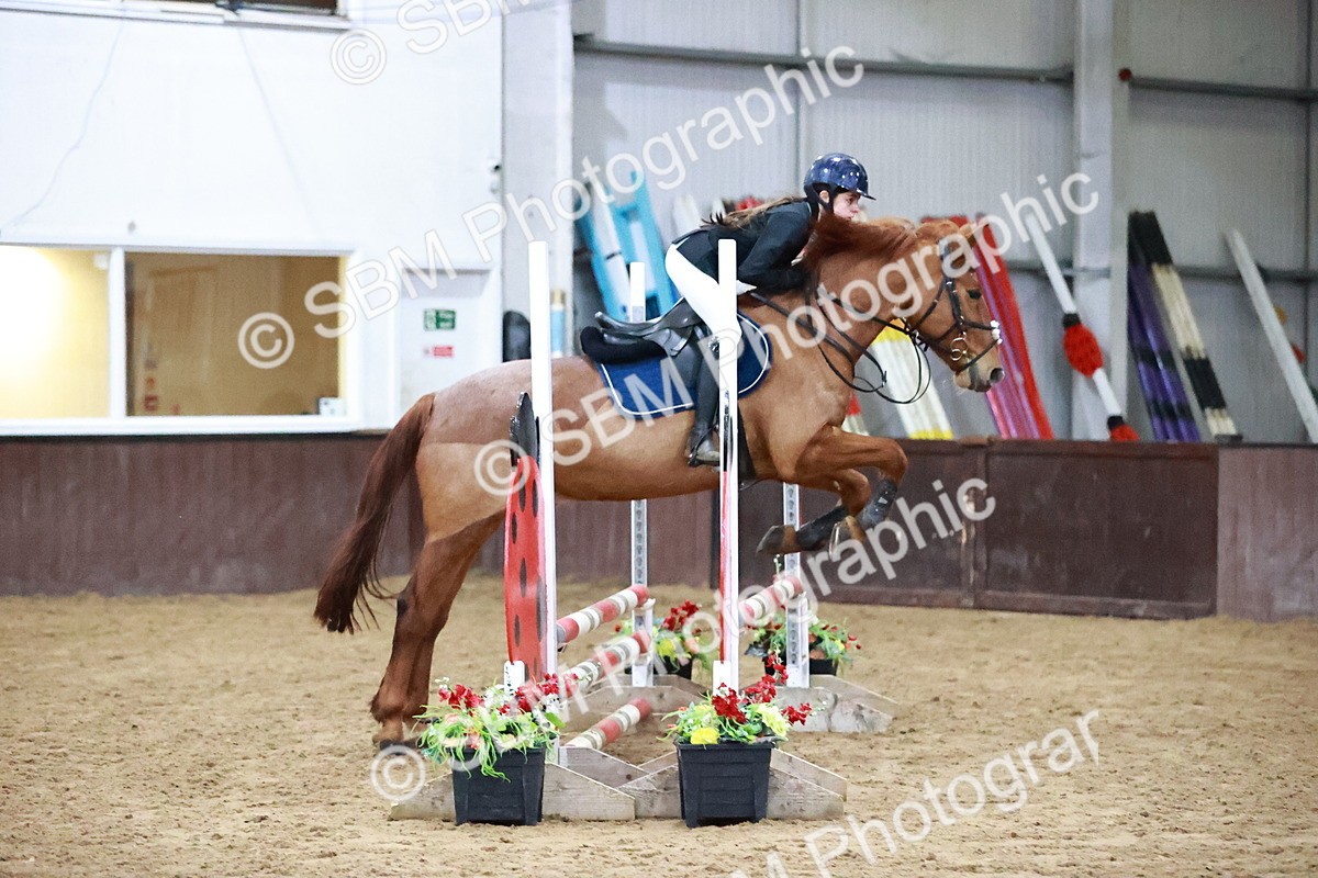 SBM_000033 - Class 1 - Pony Intro 70cm
