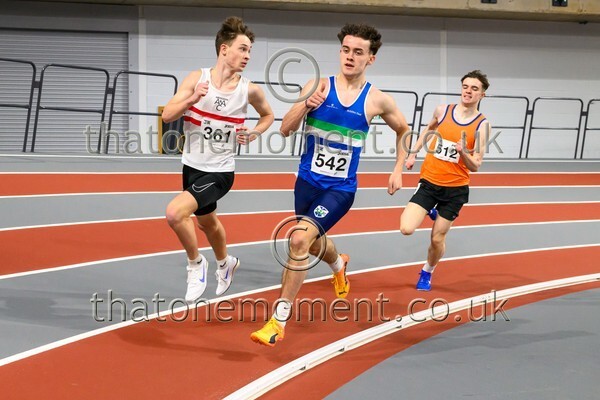 AgeInd25SAT-922430 - Track Male