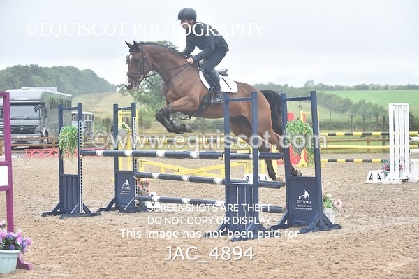 JAC_4894 - CLASS 16 SUN Senior Newcomers/ 1.10m Open