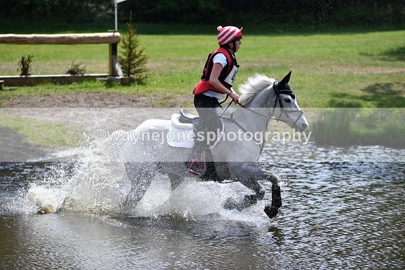 WJ5_6014 - Tweseldown 3-Phase Training (XC) 19-05-25