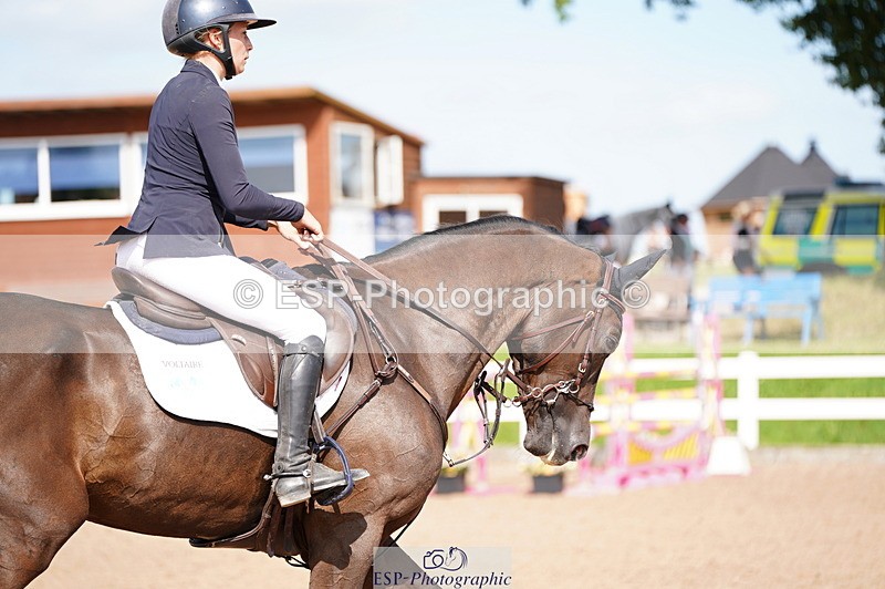 240803A-162842-09266 - Cls 40 Snr 1.15m Open