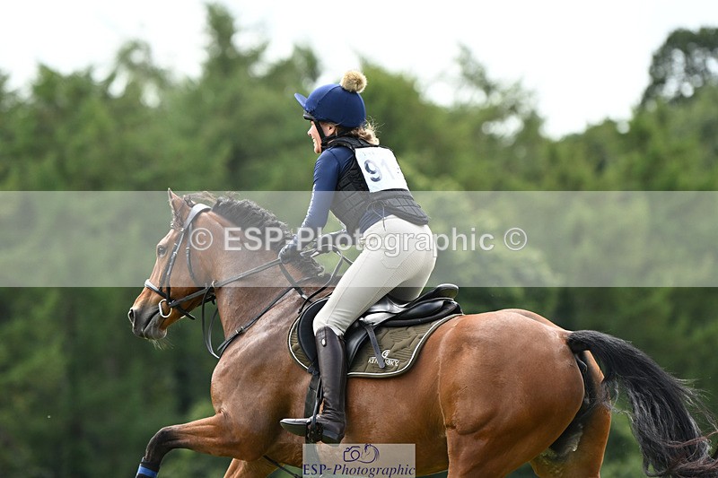 240825X-130729-33488 - 70cm XC 12.00 to End