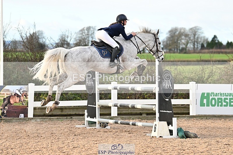 241208-135657-01840 - Cls 22 Foxhunter and 1.20m Open