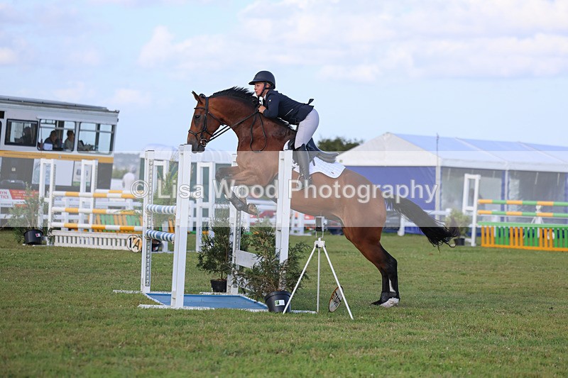 3E7A4680 - Class C1: Showjumping Senior Newcomers/1.10m open